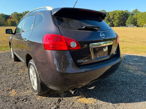 Used 2012 Nissan Rogue SV image 3
