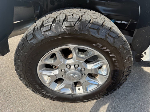 Used 2021 RAM 2500 Limited image 12