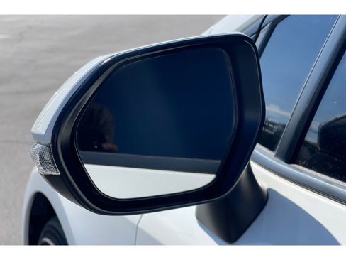 Used 2022 Toyota Corolla SE image 19