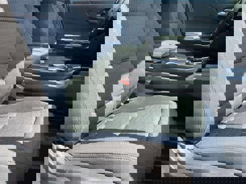New 2026 Chevrolet Equinox LT w/ LPO, Floor Liner Package image 16