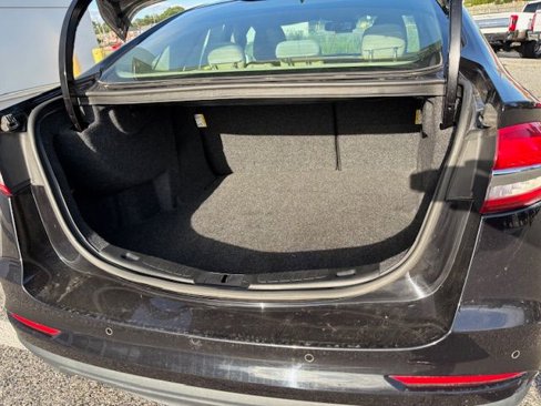 Used 2019 Ford Fusion SE image 20