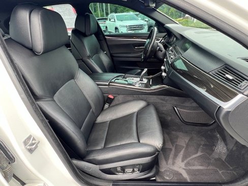 Used 2012 BMW 535i xDrive Sedan image 18