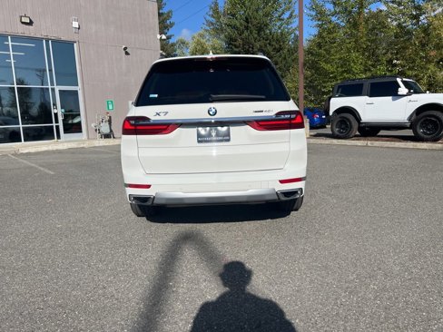 Used 2019 BMW X7 xDrive40i w/ Cold Weather Package image 5