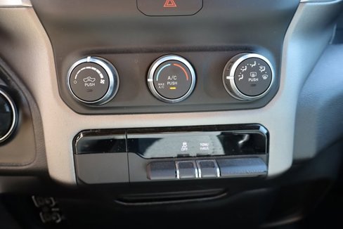 Used 2020 RAM 1500 Big Horn image 23