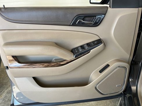 Used 2019 GMC Yukon SLT w/ Premium Edition image 23