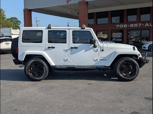 Used 2015 Jeep Wrangler Unlimited Sahara w/ Max Tow Package image 4