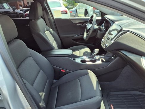 Used 2022 Chevrolet Malibu LT image 26