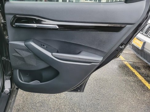 Used 2022 Kia Seltos SX w/ Sunroof Package image 23