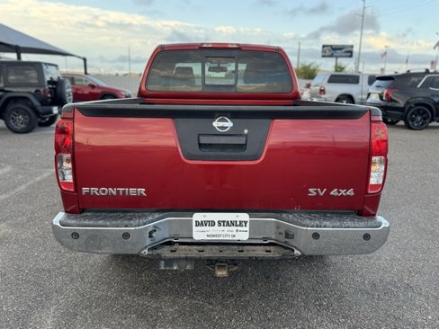 Used 2016 Nissan Frontier SV w/ SV Value Truck Package image 5