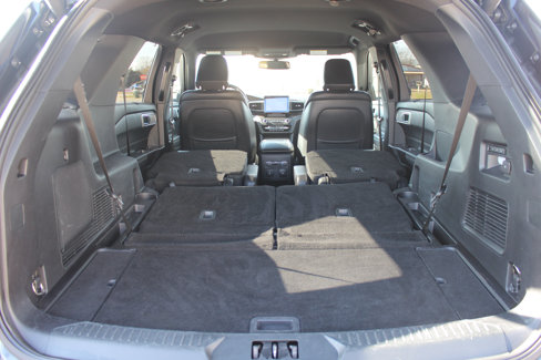 Used 2020 Ford Explorer Limited image 11