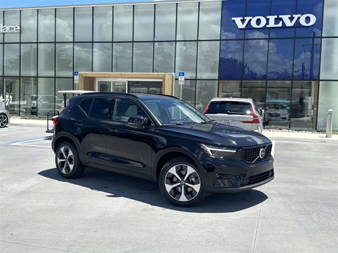 New 2026 Volvo XC40 B4 Plus w/ Protection Package Premier image 1