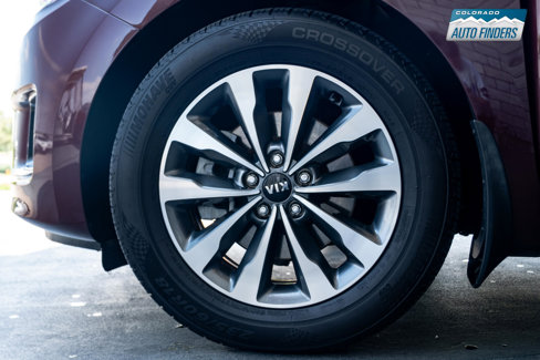 Used 2015 Kia Sedona SX image 26