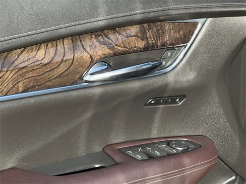 Used 2020 Cadillac XT6 Premium Luxury image 20