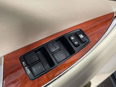 Used 2010 Lexus ES 350 image 15
