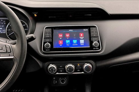 Used 2021 Nissan Kicks S image 6