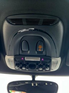 Used 2016 MINI Cooper 2-Door Hardtop image 16
