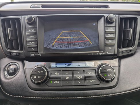 Used 2018 Toyota RAV4 Limited image 32