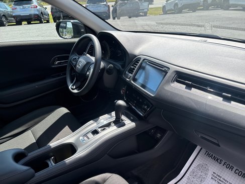 Used 2018 Honda HR-V EX image 46