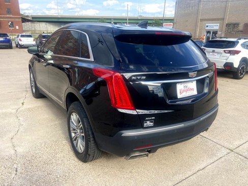 Used 2018 Cadillac XT5 Luxury w/ Driver Awareness Package image 5