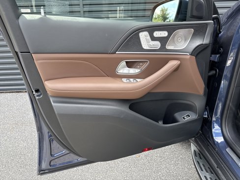 Used 2025 Mercedes-Benz GLE 53 AMG 4MATIC Coupe image 19