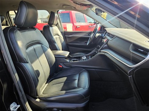 Used 2021 Jeep Grand Cherokee L Limited image 36