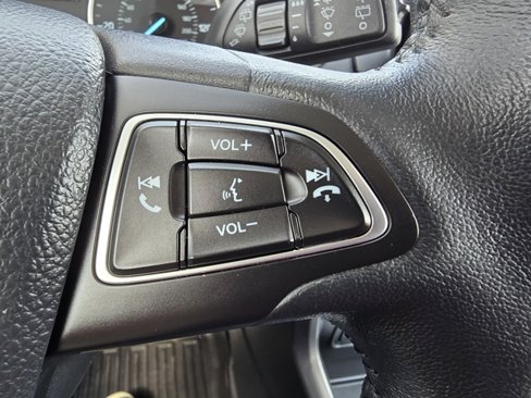 Used 2020 Ford EcoSport SE w/ SE Convenience Package image 13