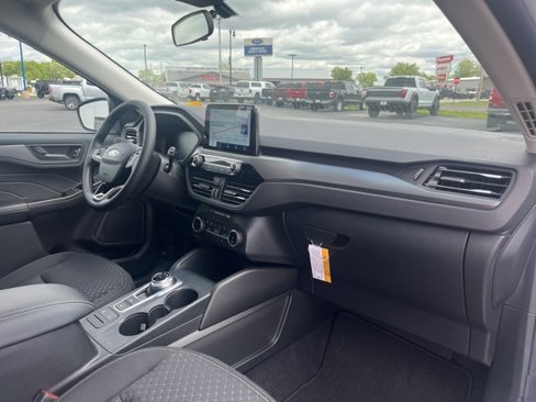 New 2025 Ford Escape Active w/ Cold Weather Package image 24