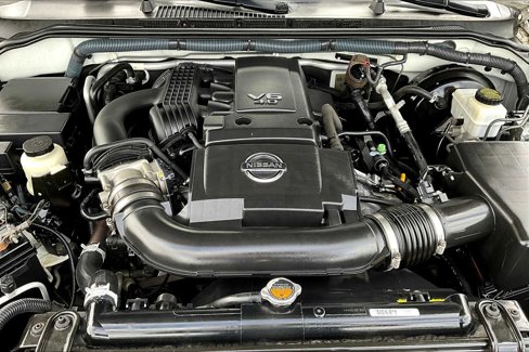 Used 2012 Nissan Pathfinder SV image 31