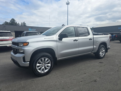 Used 2022 Chevrolet Silverado 1500 Custom image 2