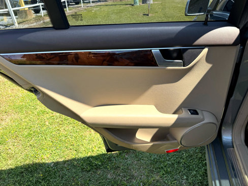 Used 2012 Mercedes-Benz C 250 Sedan image 25