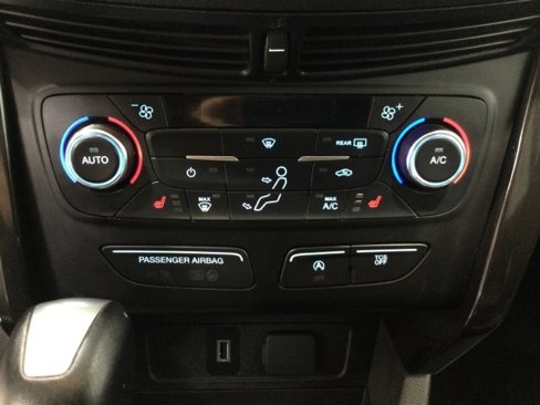 Used 2017 Ford Escape Titanium image 23