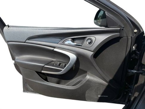 Used 2012 Buick Regal GS image 17