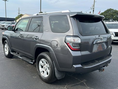 Used 2014 Toyota 4Runner SR5 Premium image 4