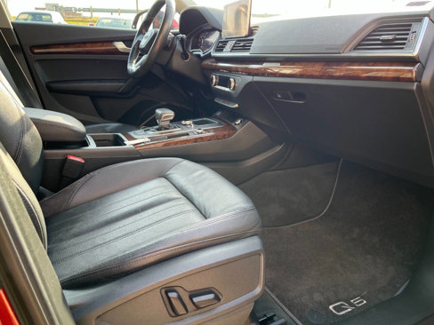 Used 2018 Audi Q5 2.0T Premium Plus w/ Premium Plus Package image 26