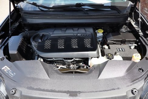 Used 2020 Jeep Cherokee Trailhawk w/ Cold Weather Group image 49