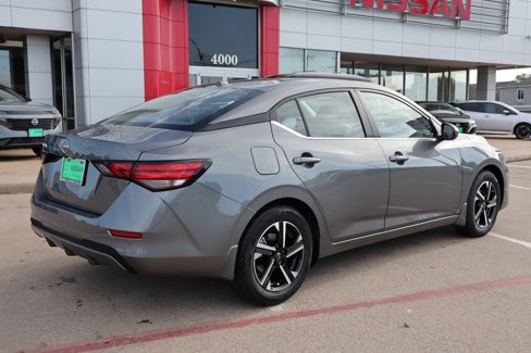 New 2025 Nissan Sentra SV w/ All-Weather Package image 6