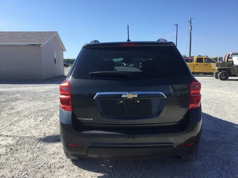 Used 2017 Chevrolet Equinox LT w/ Convenience Package image 4