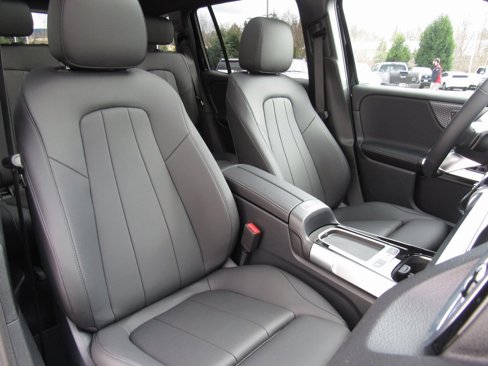 New 2025 Mercedes-Benz GLB 250 4MATIC image 20