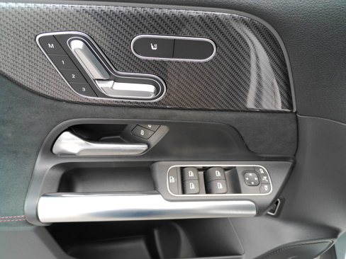 Certified 2025 Mercedes-Benz GLA 250 4MATIC image 28