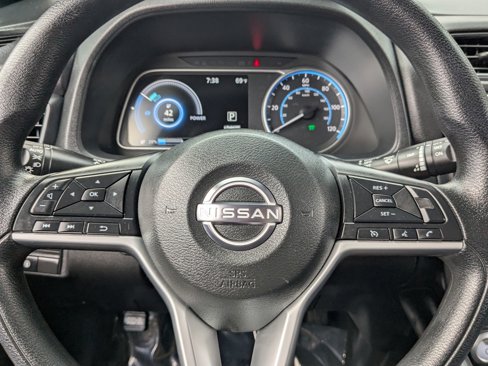 Certified 2024 Nissan Leaf S image 17