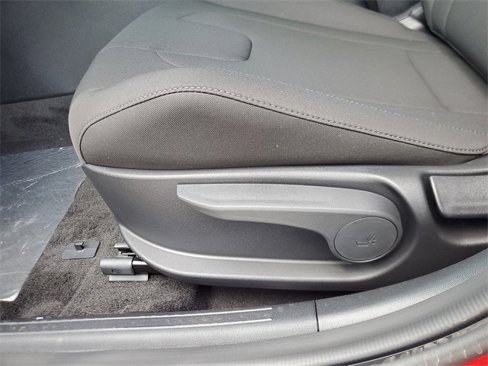 New 2025 Hyundai Elantra Sport image 13
