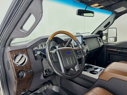 Used 2015 Ford F350 Platinum w/ FX4 Off-Road Package image 9