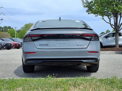 Used 2023 Honda Accord Touring image 7