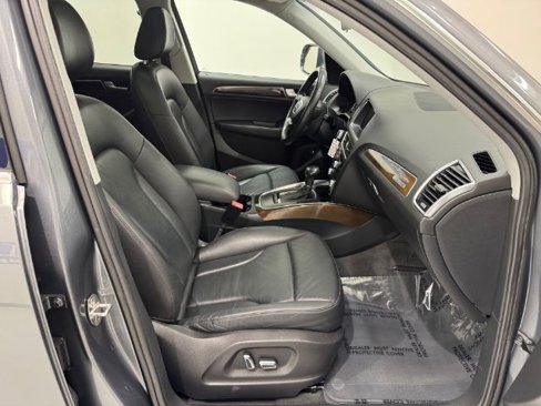 Used 2014 Audi Q5 2.0T Premium w/ Lighting Package image 32