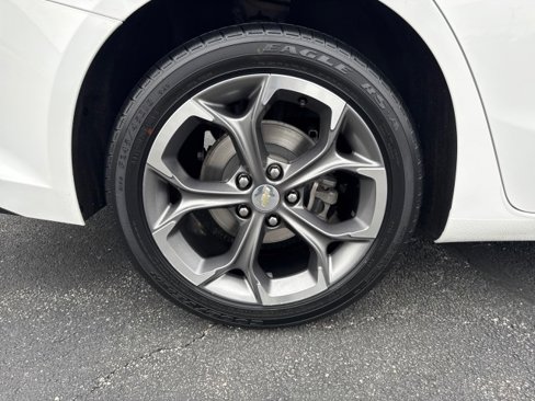Used 2020 Chevrolet Malibu LT image 10