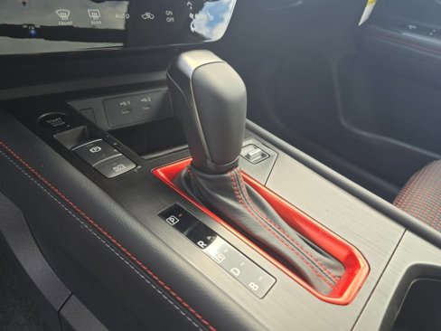 New 2025 Nissan Kicks SR w/ SR Premium Package image 30