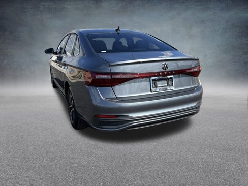 Used 2025 Volkswagen Jetta S image 7