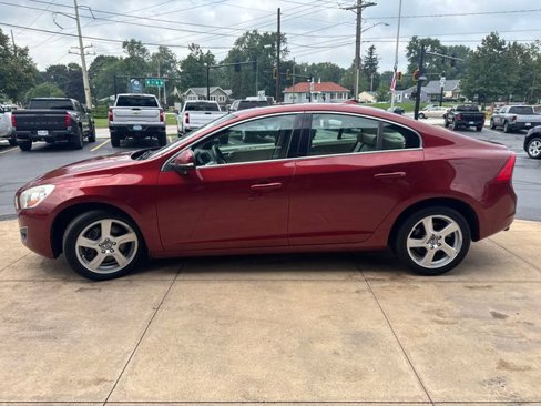 Used 2013 Volvo S60 T5 image 6
