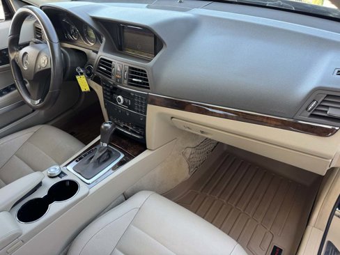Used 2010 Mercedes-Benz E 550 Coupe image 21