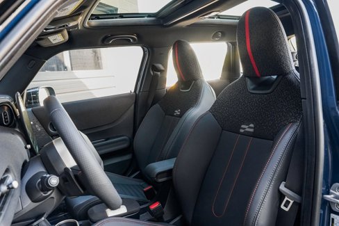 New 2025 MINI Cooper S image 17